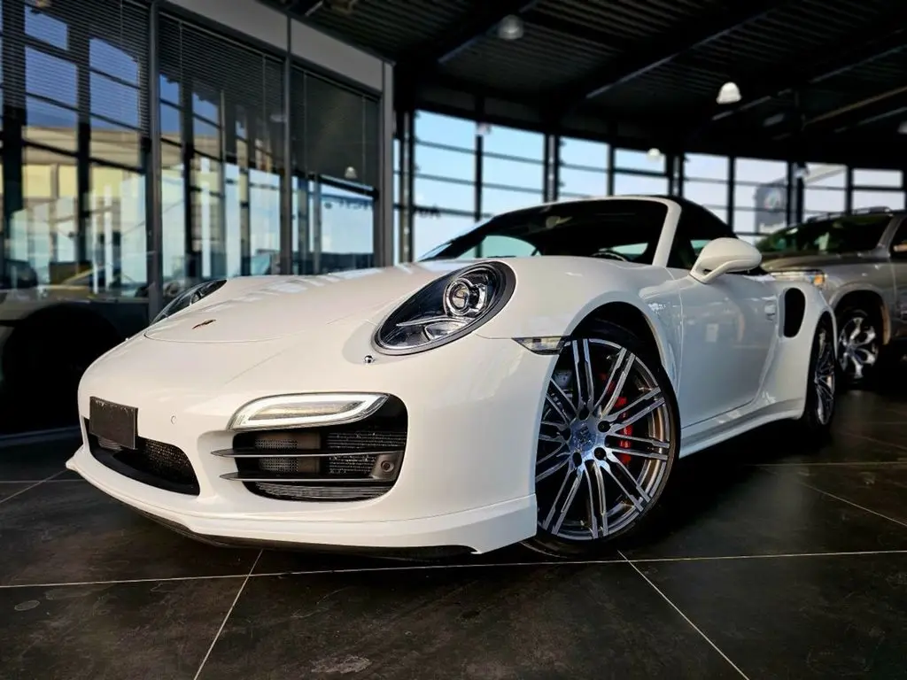 Photo 1 : Porsche 991 2014 Essence