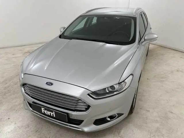 Photo 1 : Ford Mondeo 2015 Not specified