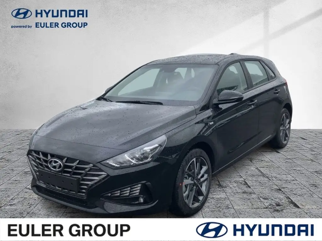 Photo 1 : Hyundai I30 2024 Petrol