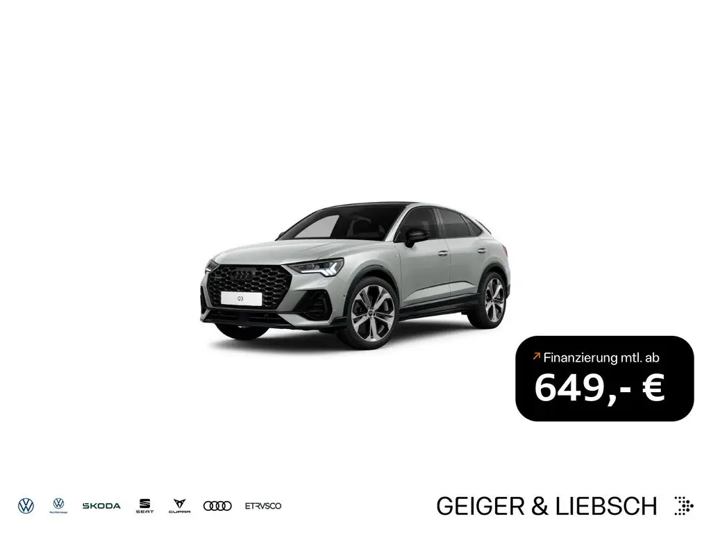 Photo 1 : Audi Q3 2023 Essence