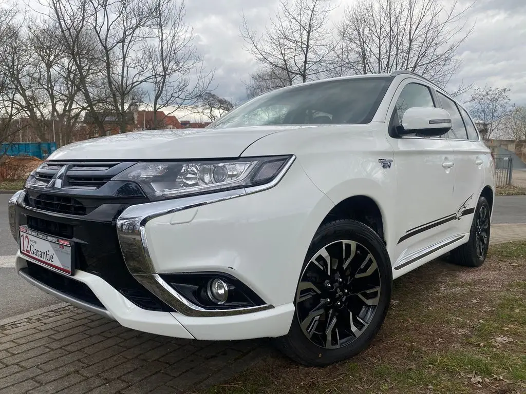 Photo 1 : Mitsubishi Outlander 2017 Not specified