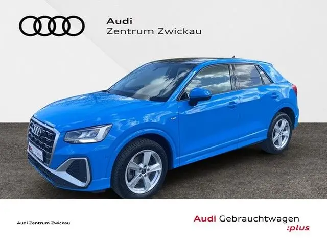 Photo 1 : Audi Q2 2021 Petrol