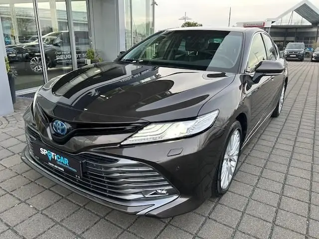 Photo 1 : Toyota Camry 2019 Hybrid