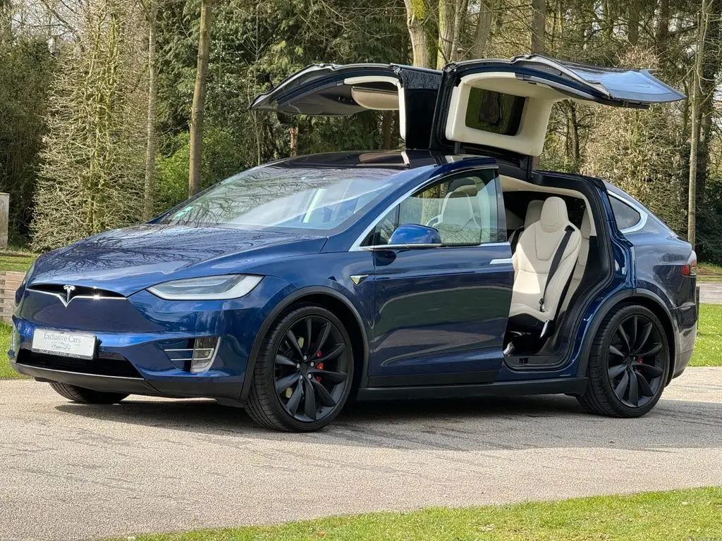 Photo 1 : Tesla Model X 2018 Électrique