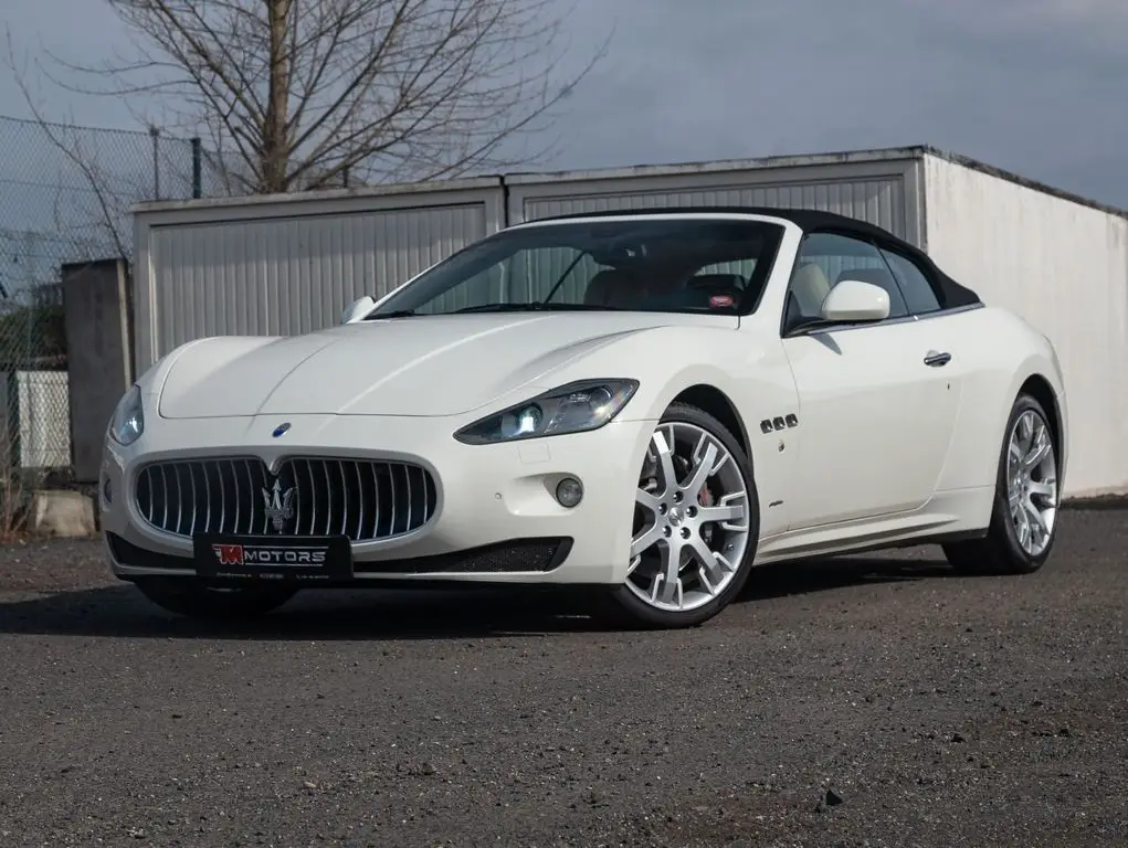 Photo 1 : Maserati Grancabrio 2014 Petrol