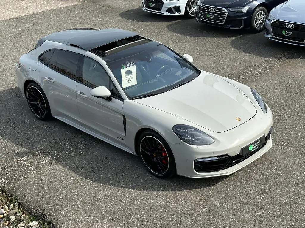 Photo 1 : Porsche Panamera 2019 Petrol