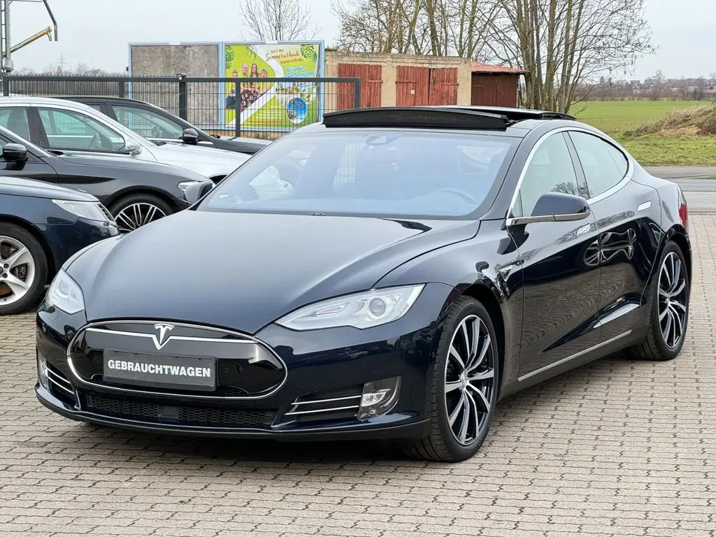 Photo 1 : Tesla Model S 2015 Électrique