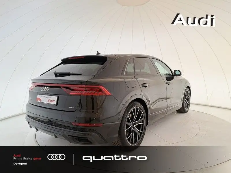 Photo 1 : Audi Q8 2023 Non renseigné