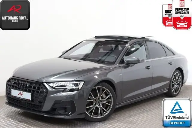 Photo 1 : Audi A8 2022 Petrol