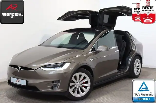 Photo 1 : Tesla Model X 2016 Électrique