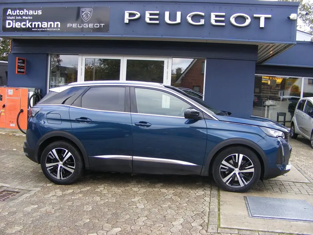 Photo 1 : Peugeot 3008 2022 Hybride