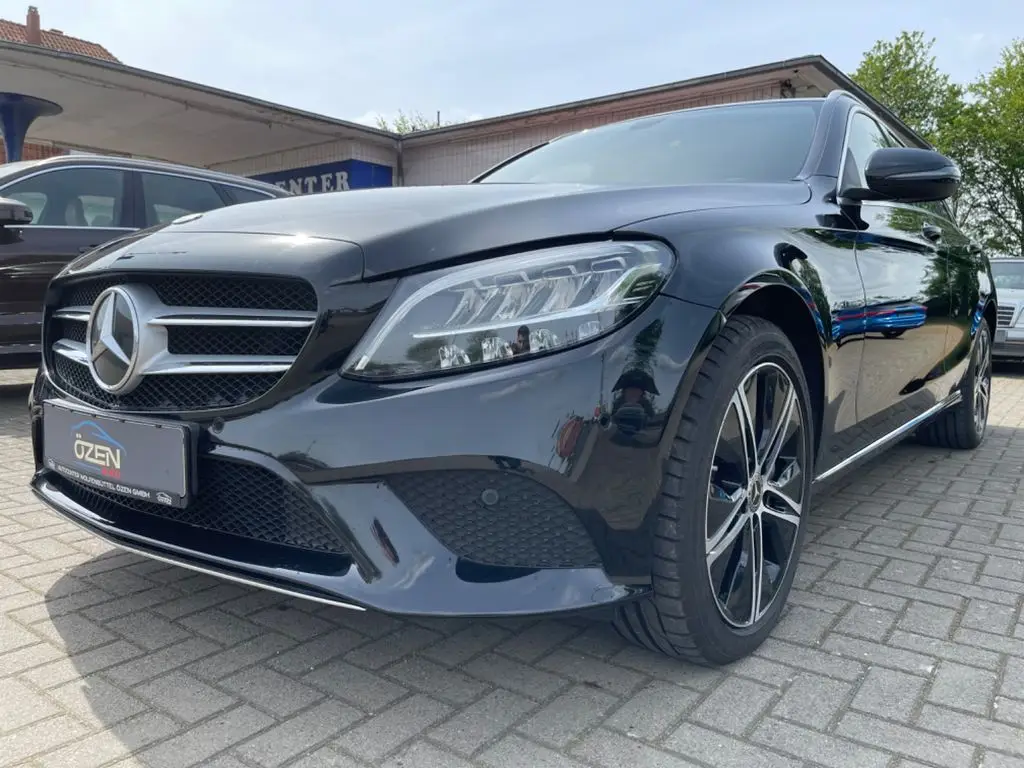 Photo 1 : Mercedes-benz Classe C 2019 Hybrid