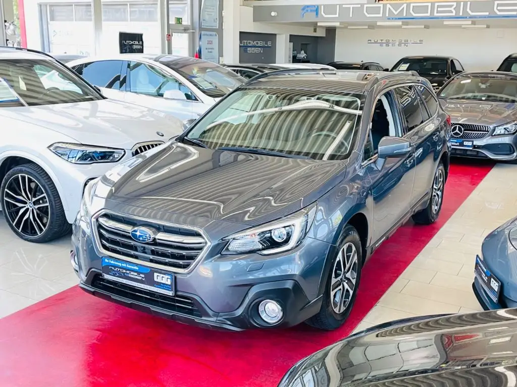 Photo 1 : Subaru Outback 2019 Petrol