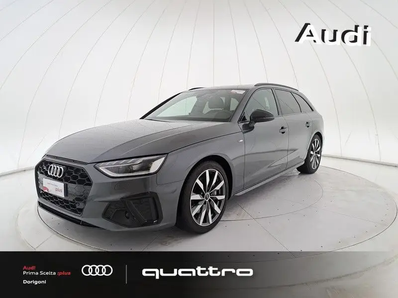 Photo 1 : Audi A4 2023 Not specified