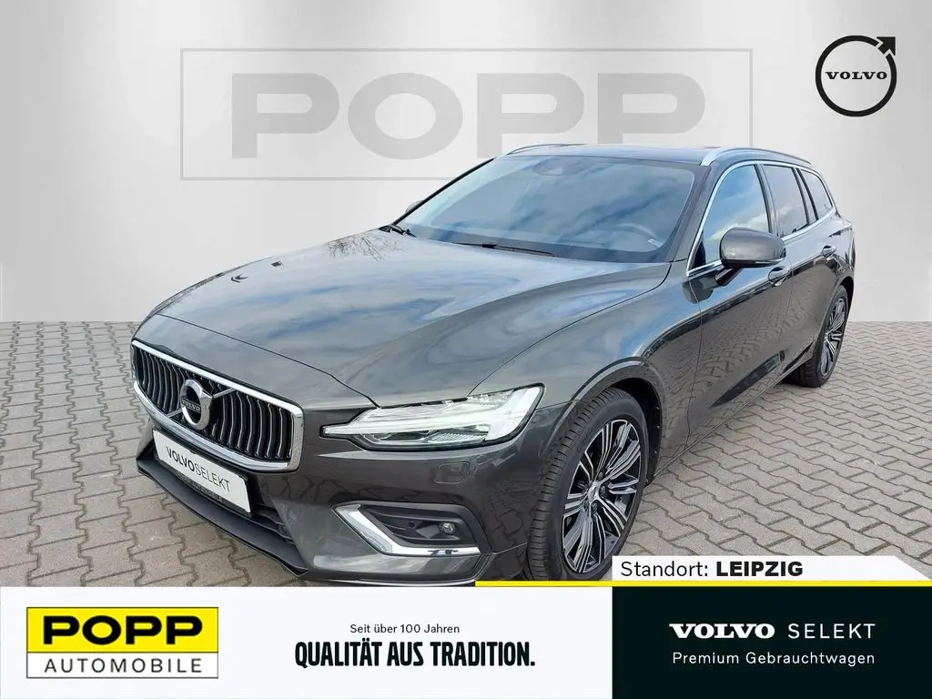 Photo 1 : Volvo V60 2020 Petrol