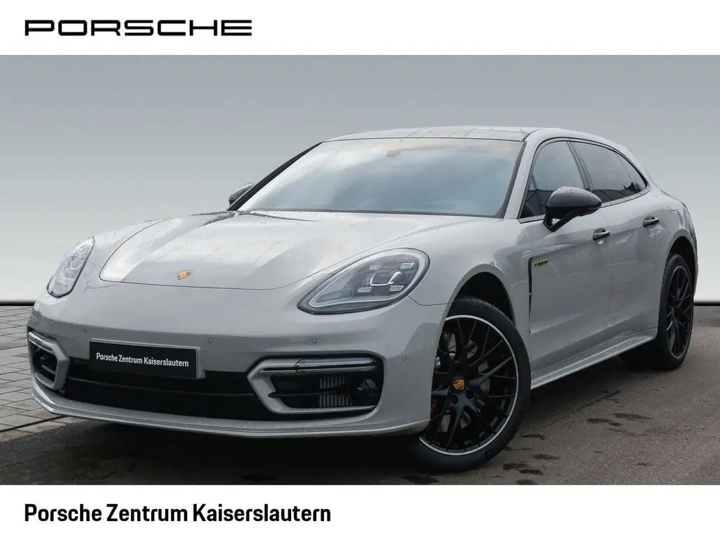 Photo 1 : Porsche Panamera 2024 Hybrid