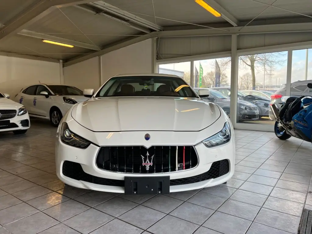Photo 1 : Maserati Ghibli 2014 Diesel