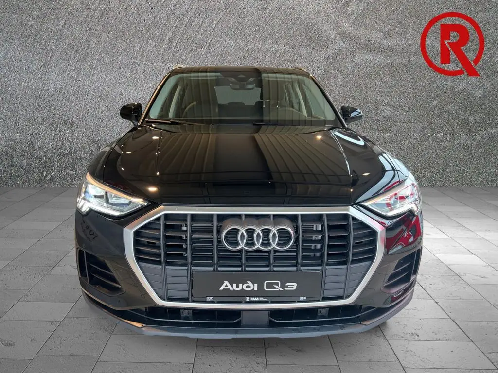 Photo 1 : Audi Q3 2022 Diesel
