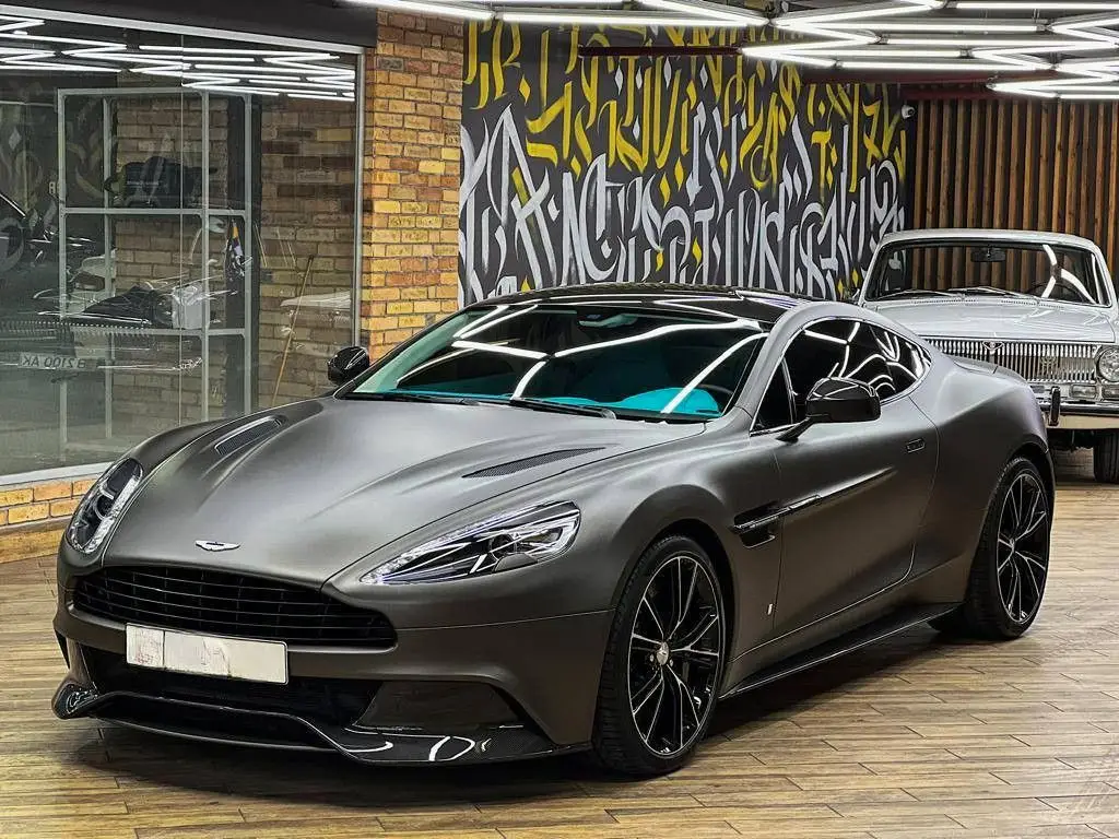 Photo 1 : Aston Martin Vanquish 2016 Petrol