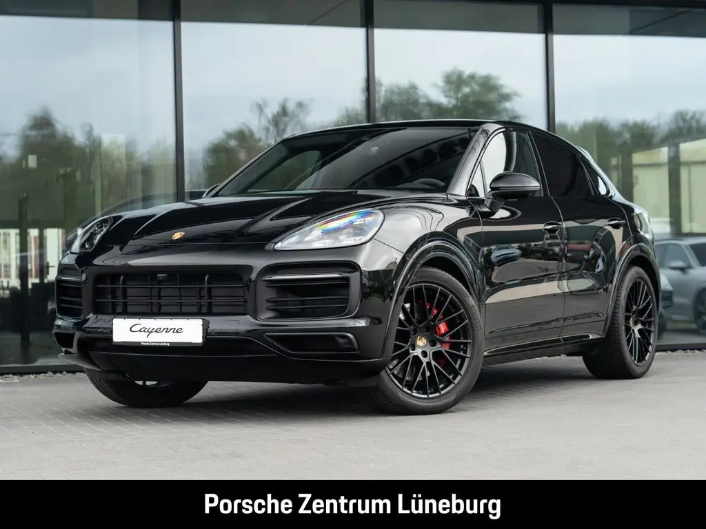 Photo 1 : Porsche Cayenne 2023 Petrol