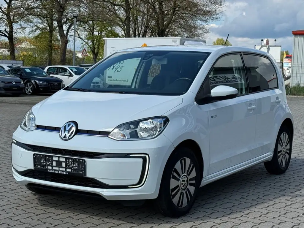 Photo 1 : Volkswagen Up! 2018 Électrique