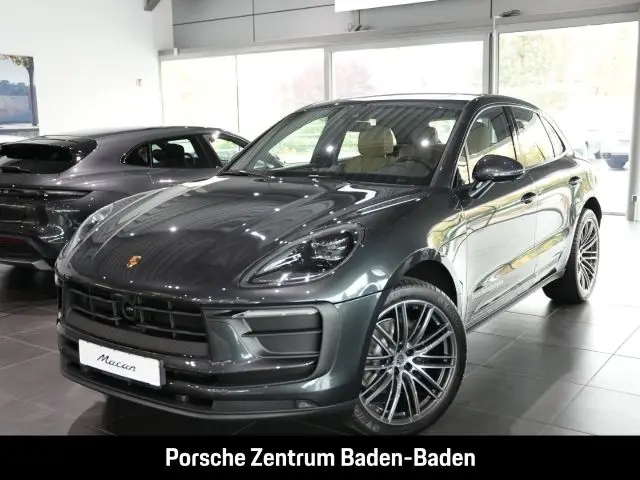 Photo 1 : Porsche Macan 2023 Essence