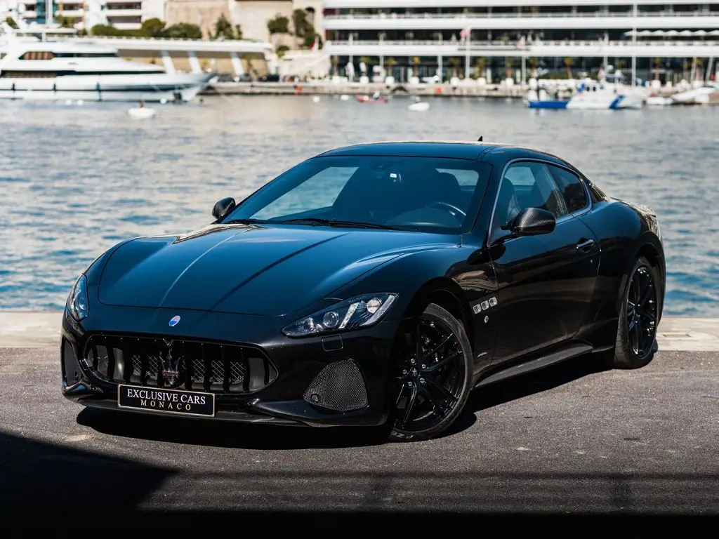 Photo 1 : Maserati Granturismo 2018 Petrol