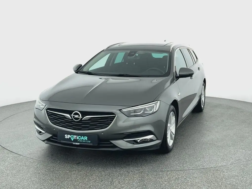 Photo 1 : Opel Insignia 2017 Non renseigné