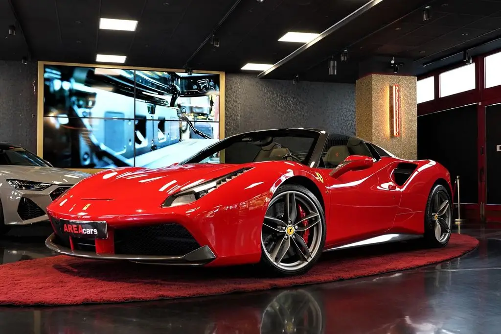 Photo 1 : Ferrari 488 2019 Essence