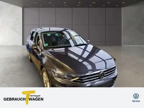 Photo 1 : Volkswagen Passat 2020 Hybride