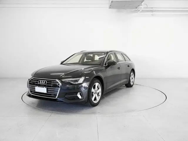 Photo 1 : Audi A6 2022 Hybride