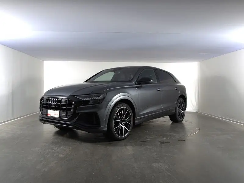 Photo 1 : Audi Q8 2019 Non renseigné