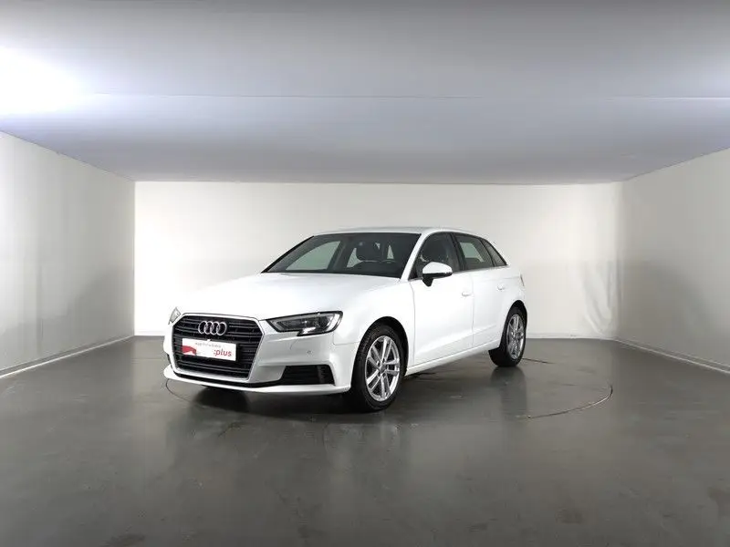 Photo 1 : Audi A3 2019 Not specified