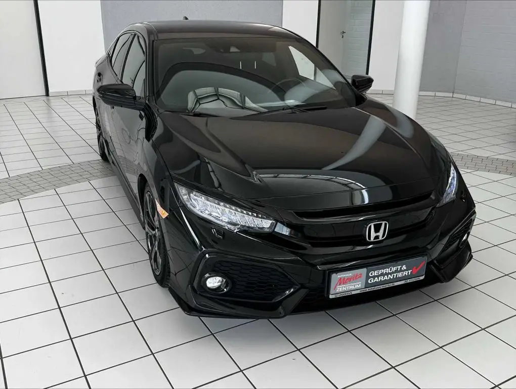Photo 1 : Honda Civic 2018 Petrol