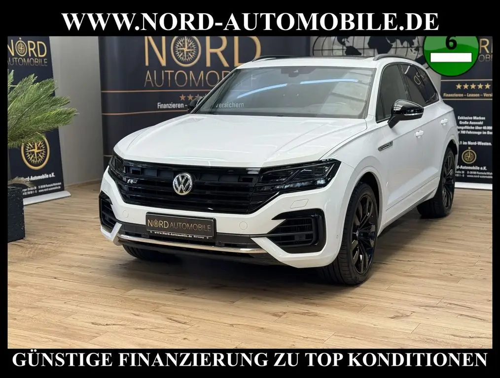 Photo 1 : Volkswagen Touareg 2019 Petrol