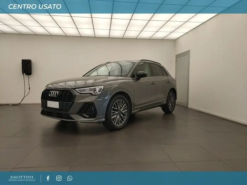 Photo 1 : Audi Q3 2021 Non renseigné