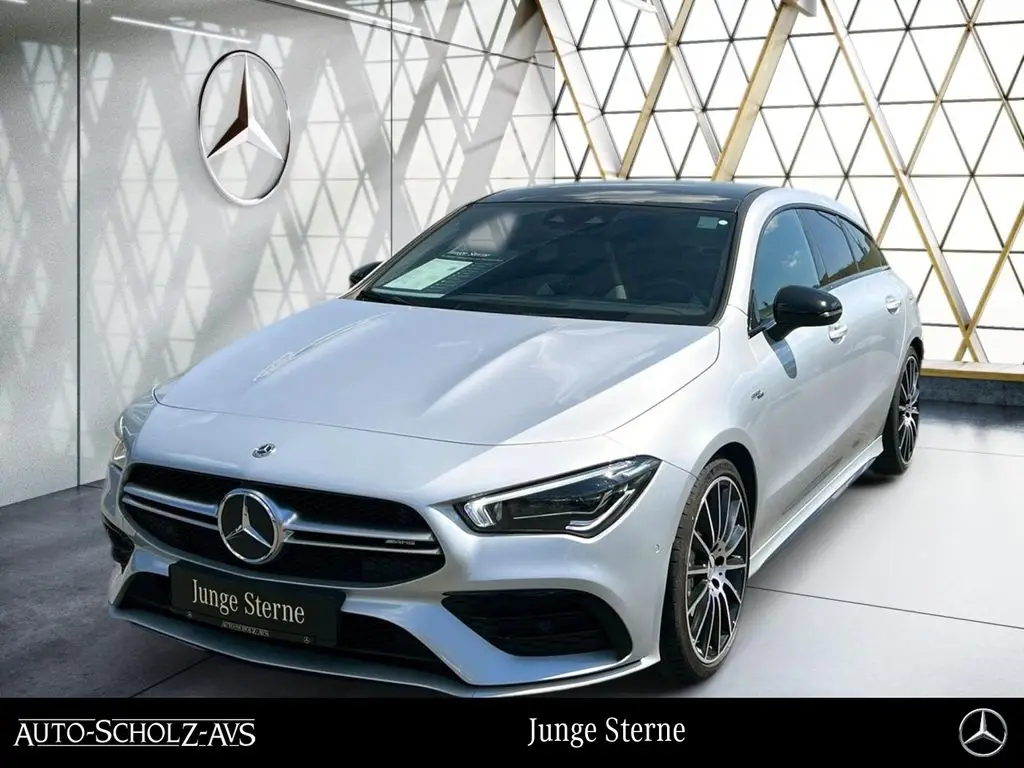 Photo 1 : Mercedes-benz Classe Cla 2021 Essence