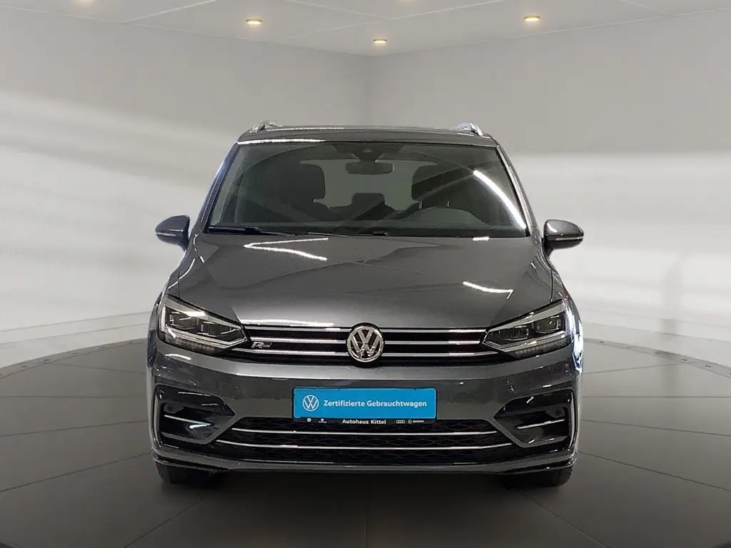 Photo 1 : Volkswagen Touran 2020 Essence