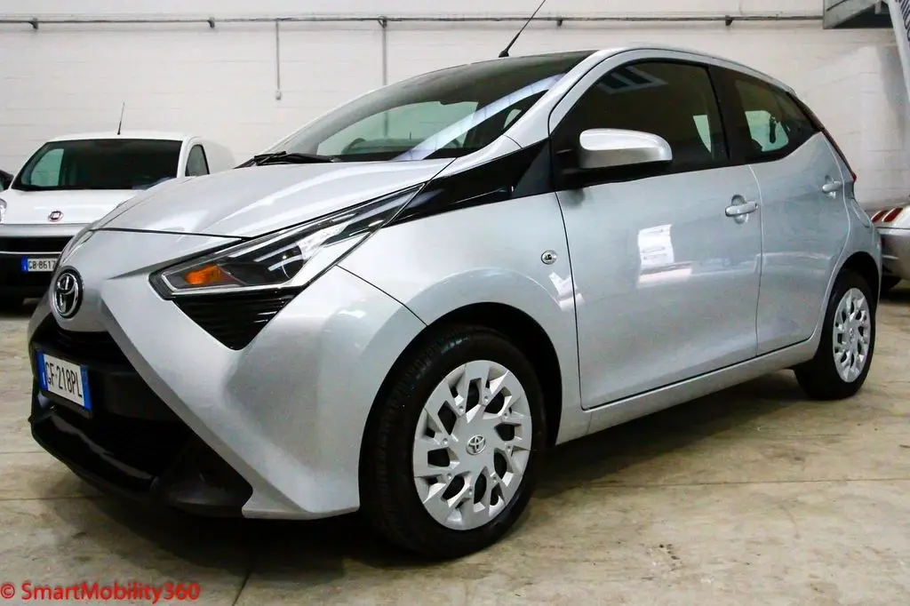 Photo 1 : Toyota Aygo X 2021 Petrol