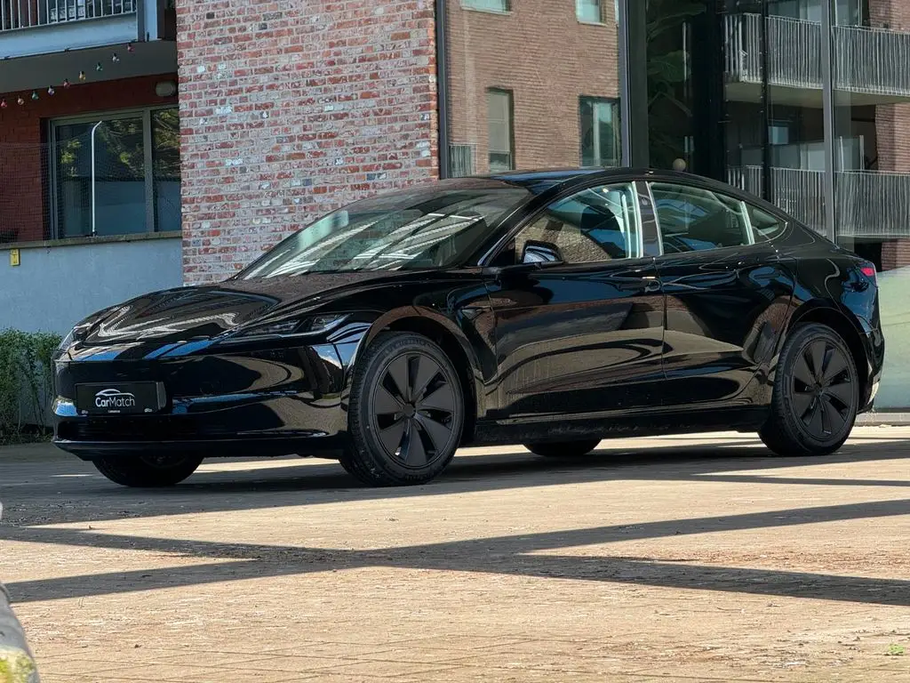 Photo 1 : Tesla Model 3 2024 Électrique