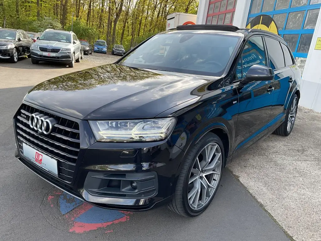 Photo 1 : Audi Q7 2019 Diesel