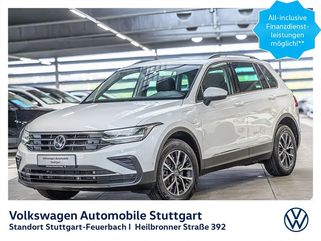 Photo 1 : Volkswagen Tiguan 2021 Essence