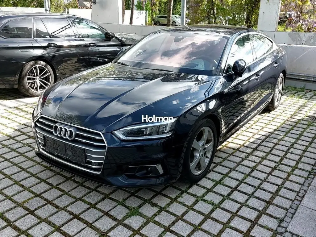 Photo 1 : Audi A5 2018 Others