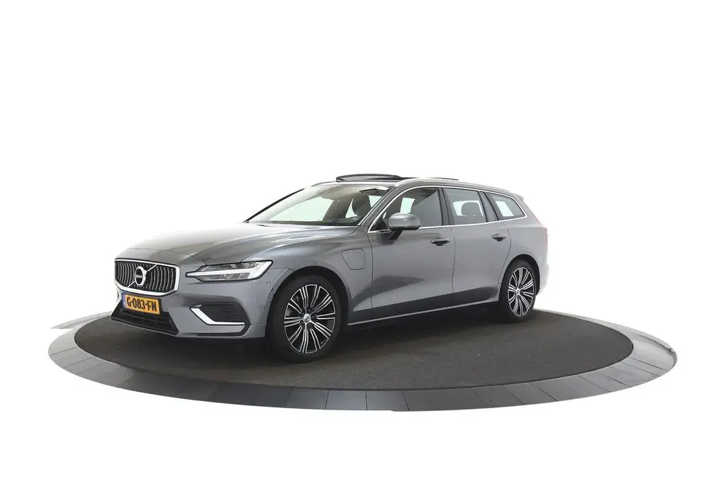 Photo 1 : Volvo V60 2019 Hybrid