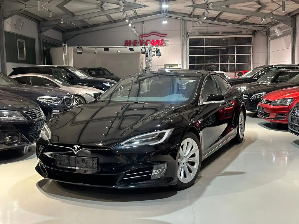 Photo 1 : Tesla Model S 2017 Not specified