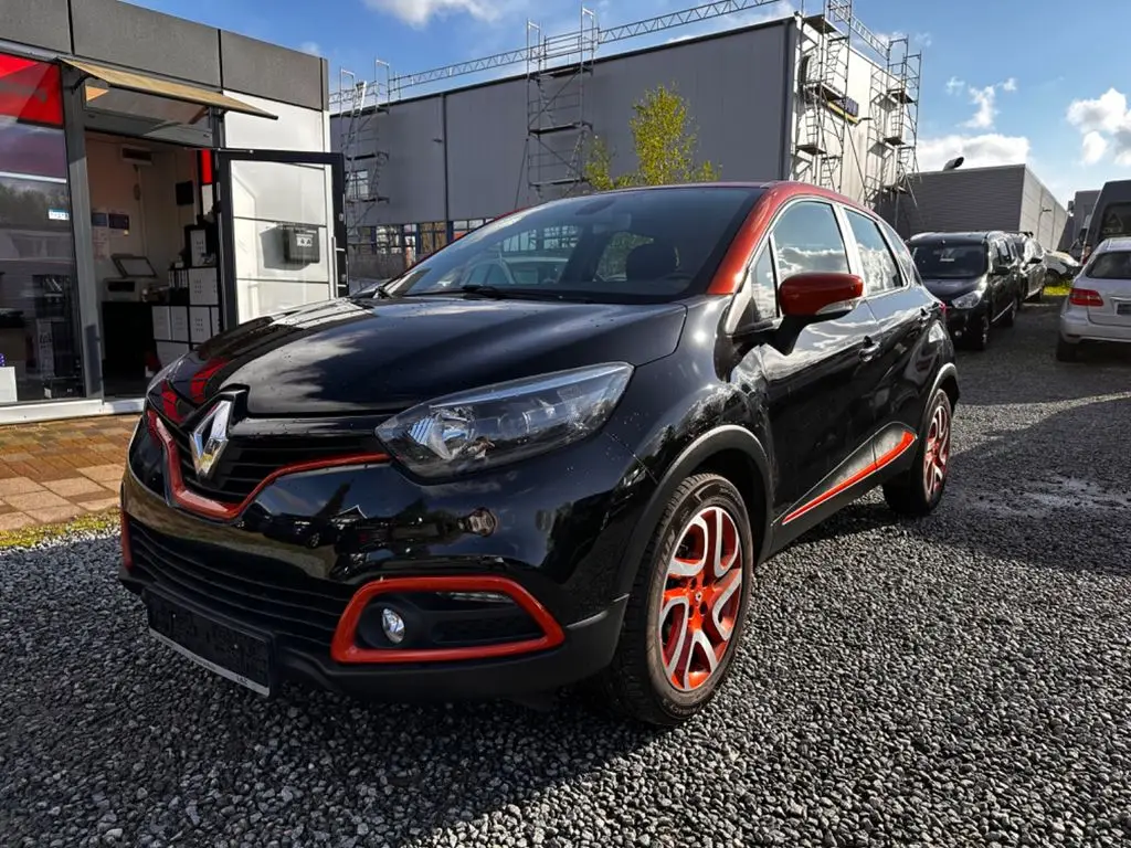 Photo 1 : Renault Captur 2015 Petrol