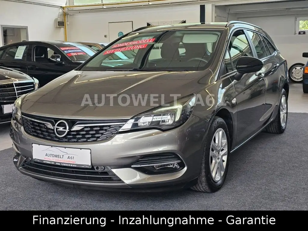 Photo 1 : Opel Astra 2022 Diesel
