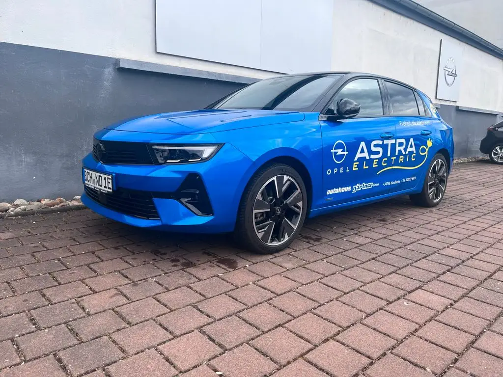 Photo 1 : Opel Astra 2023 Électrique