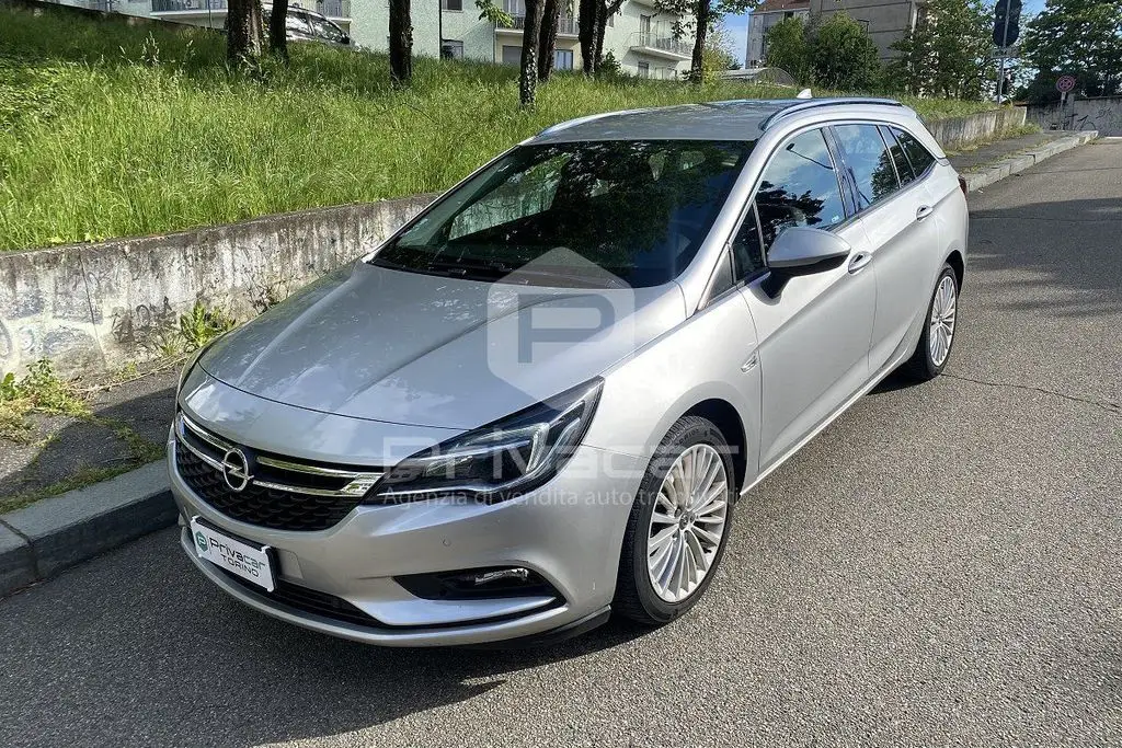 Photo 1 : Opel Astra 2017 Non renseigné