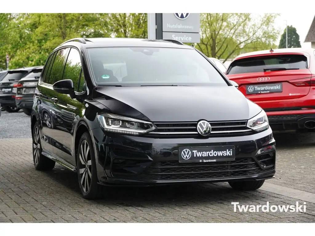 Photo 1 : Volkswagen Touran 2023 Diesel